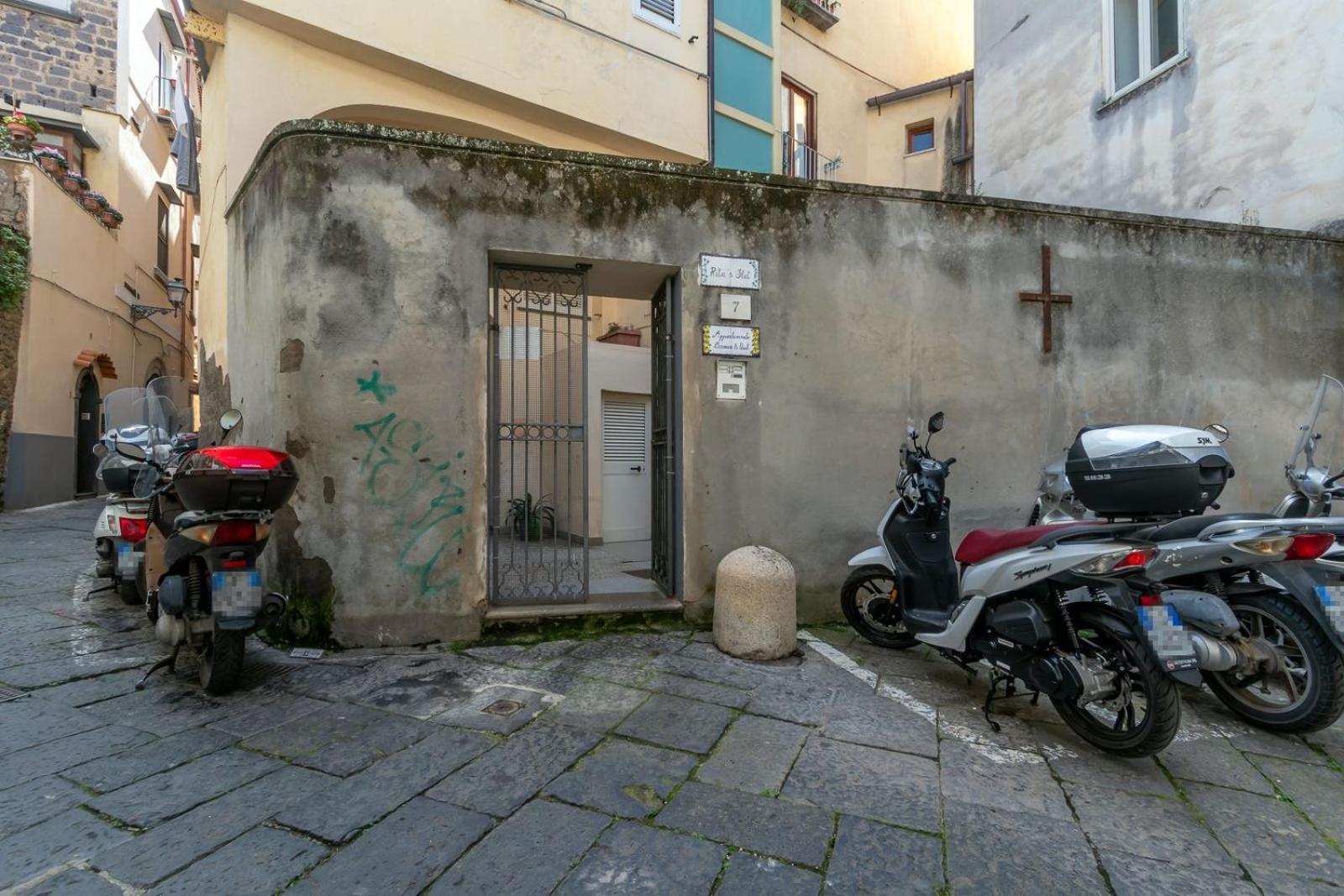 Apartament Carmen E Paul Półwysep Sorrentyński Zewnętrze zdjęcie